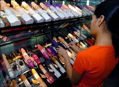 sex%20toys[1].jpg